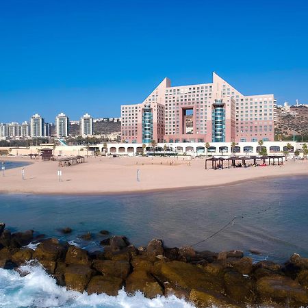 Almog Beach Apartments מגדלי חוף הכרמל חיפה 外观 照片