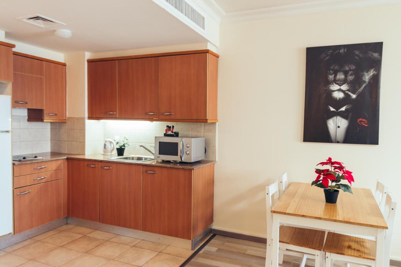 Almog Beach Apartments מגדלי חוף הכרמל חיפה 外观 照片