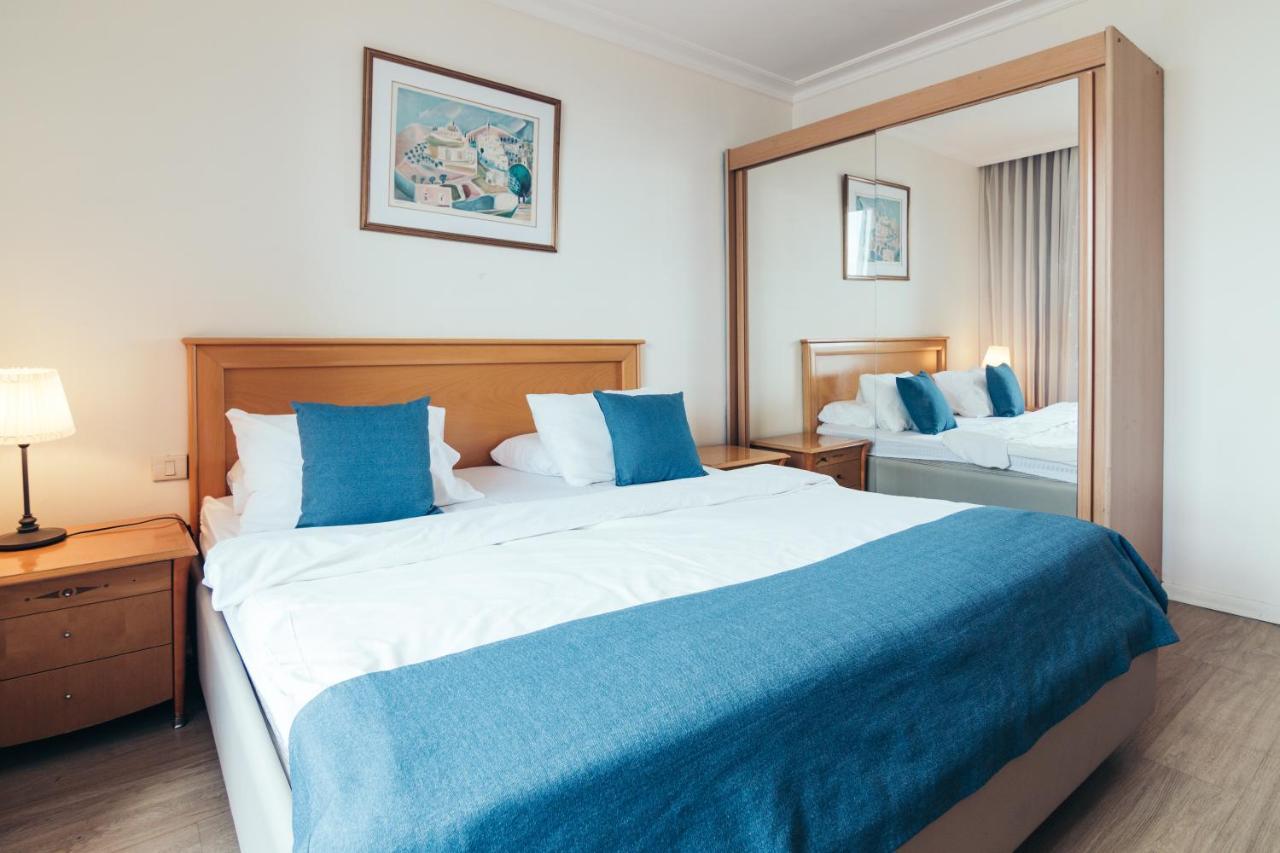 Almog Beach Apartments מגדלי חוף הכרמל חיפה 外观 照片
